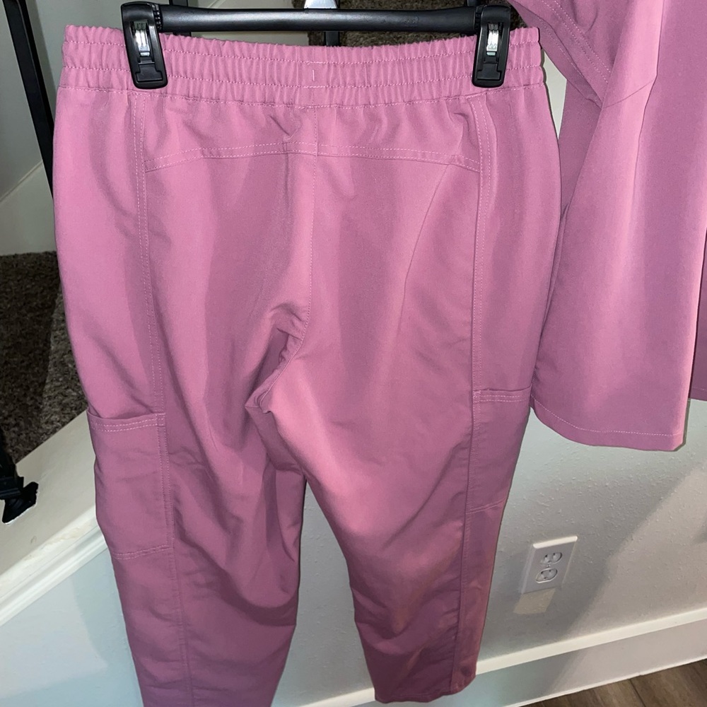 Mauve Jaanuu set large top medium petite bottom